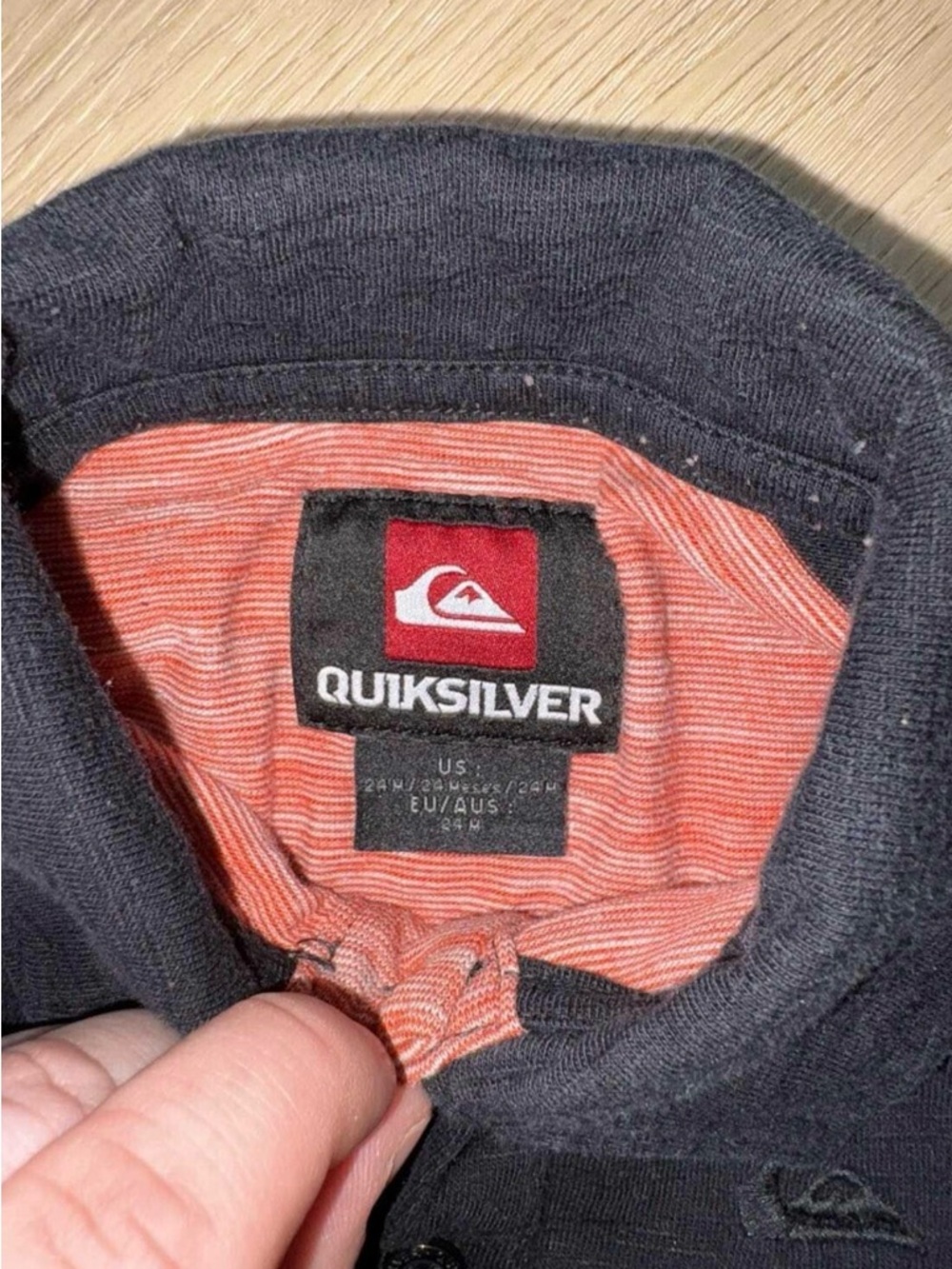 Quiksilver - Picture 2 of 2